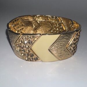NWT Vintage Cookie Lee Retro Mod Chevron Enamel Crystal Stretch Cuff Bracelet